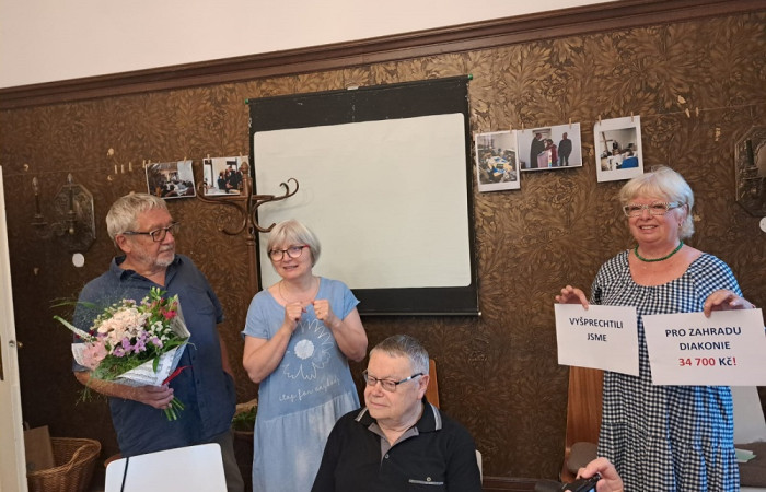 Deutschklub věnoval vybrané peníze litoměřické Diakonii