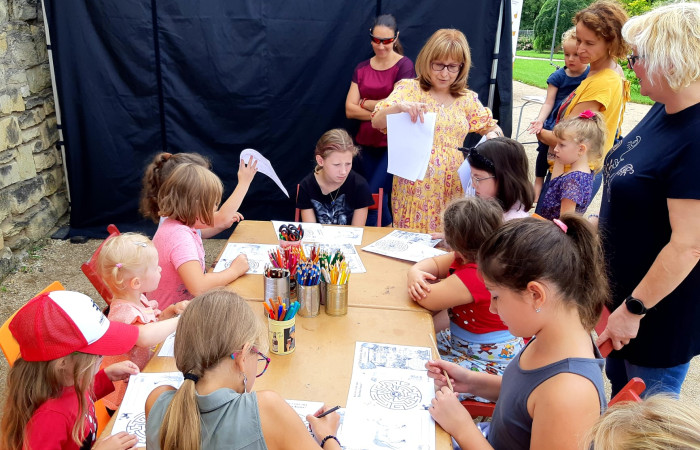 c28a78ca-15f4-41d7-86cd-93483fc4bfa4