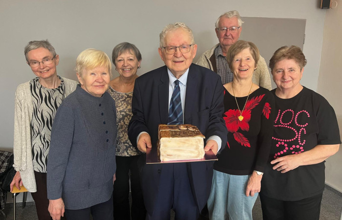 118009b7-fba1-4569-a845-ca1ced14ff6a