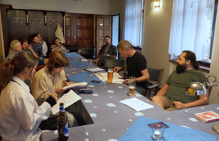 Noc_literatury_v_Ltm_-_3_Vinrna_Vikrka