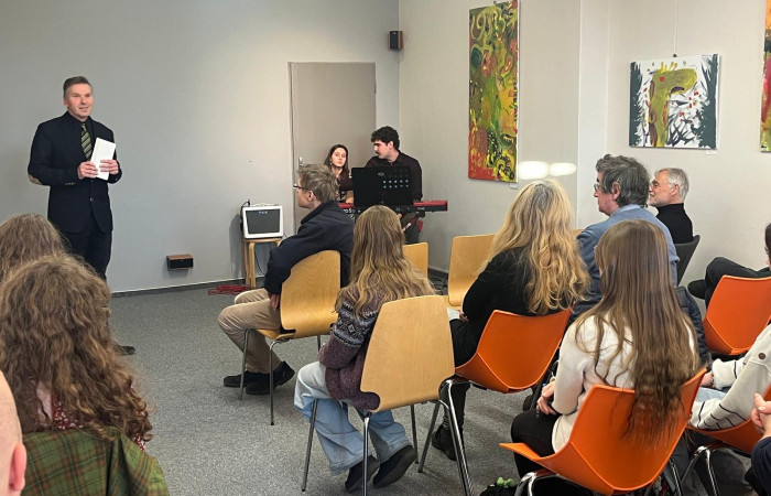 0c8f4e0a-1af8-4dcb-933b-24a440d9d116